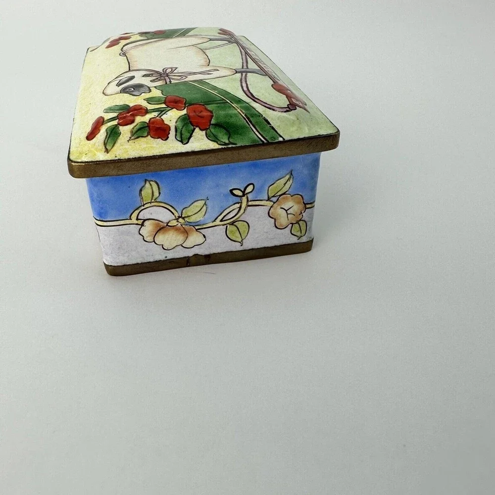 Chinemel enamel box